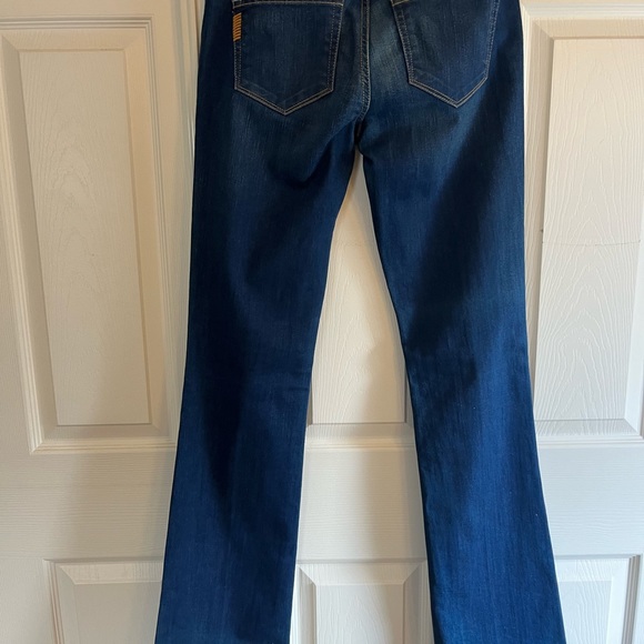 Paige Penny flare Jean - Picture 5 of 6